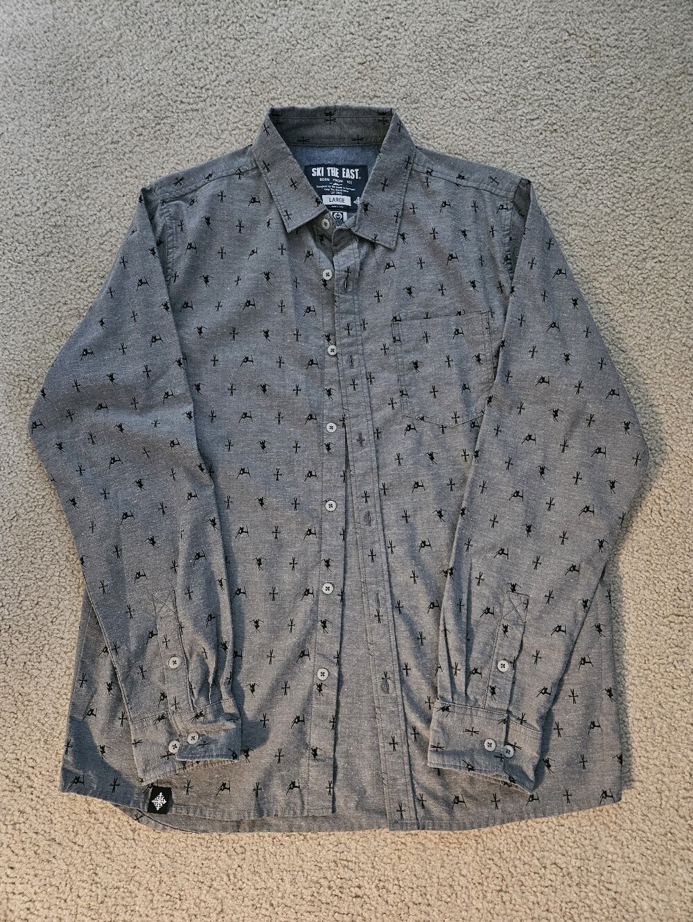 Ski The East Men’s Gray Printed Button-Up Shirt - Size Large